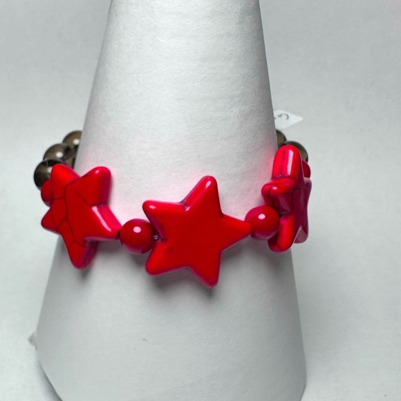 Red howlite star bracelet chunky glass beads handmade - Picture 1 of 4